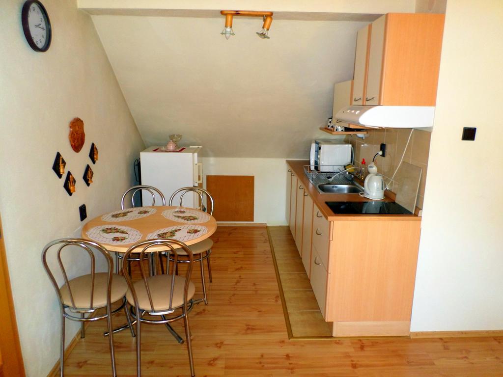 Apartmany Anna Bešeňová Rum bild