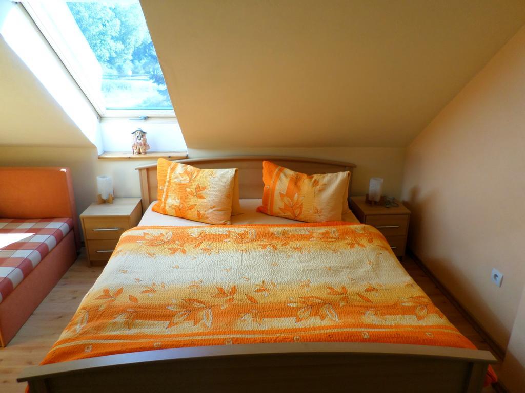Apartmany Anna Bešeňová Rum bild