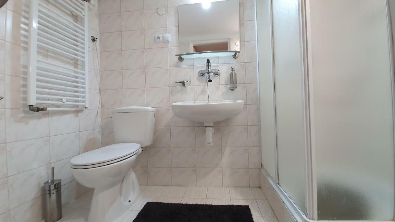 Apartmany Anna Bešeňová Exteriör bild